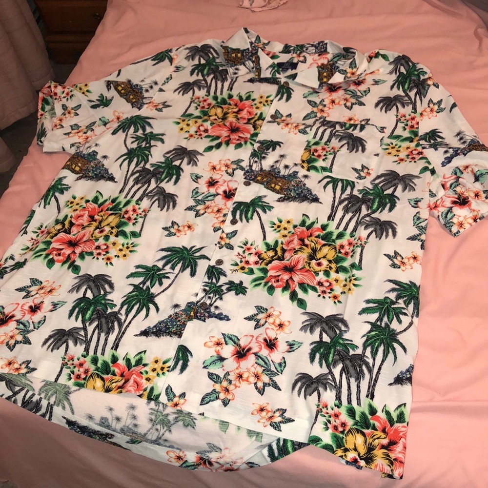 White Tropical Print Short Sleeve Button Down